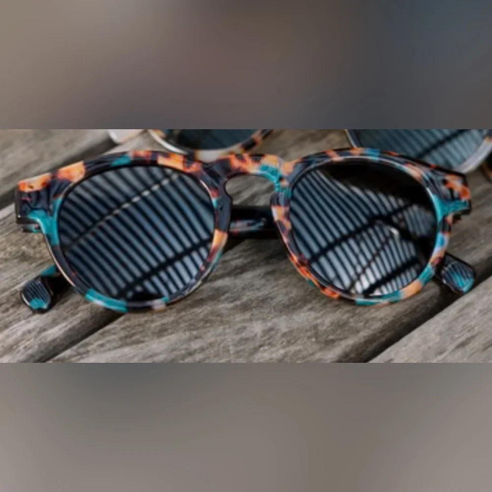 Peepers “Nantucket” bifocal sun-readers in teal botanico /+1.5 readers - NWT - Picture 9 of 16